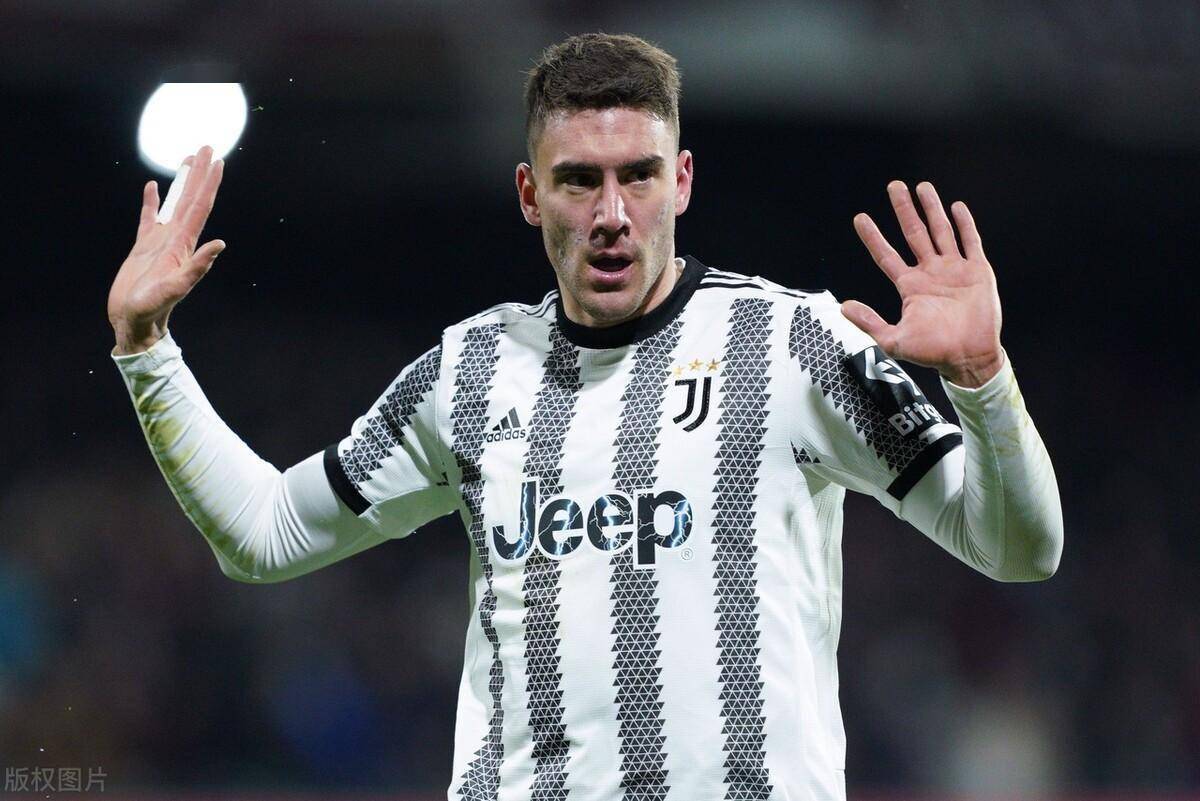 开云官网-里尔迎意甲关键赛，赛前止住颓势，压力陡增，数据趋势出现新变化(略弱格机率50是指身弱)