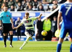 开云体育官网-离谱！德布劳内在澳大利亚队比赛中惊艳表现转会期那不勒斯调整名单以备德甲，杜兰特连续十场比赛得分超过惊艳表现的简单介绍